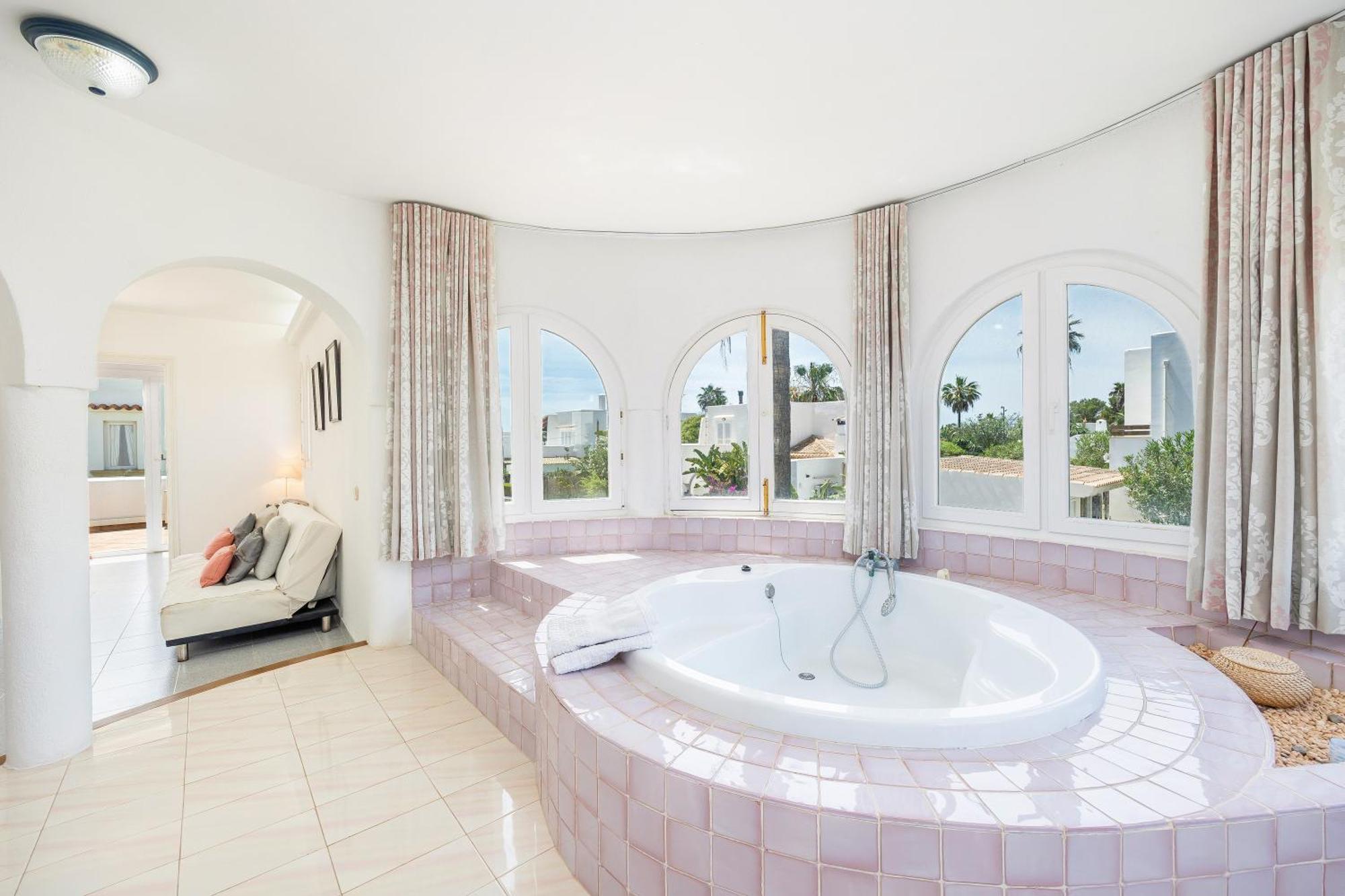 Villa Malik Mit Meerblick Und Pool Cala D´Or Eksteriør bilde