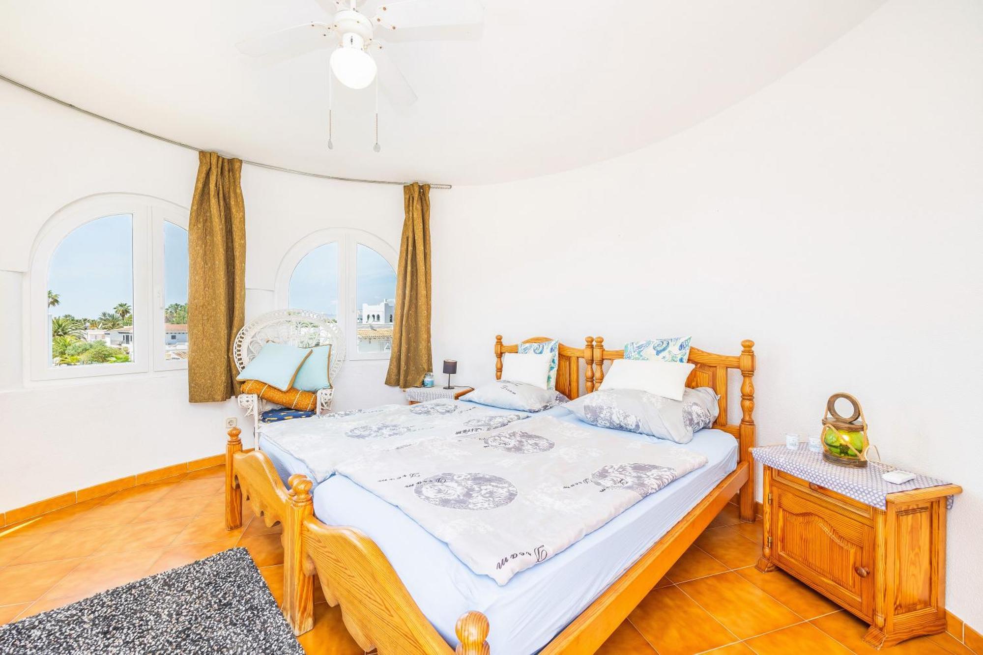 Villa Malik Mit Meerblick Und Pool Cala D´Or Eksteriør bilde